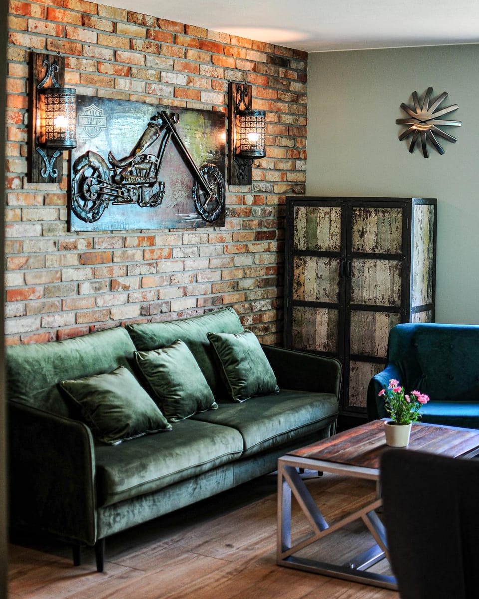 View (from property/room), Living room, Other, Decorative detail, Seating area