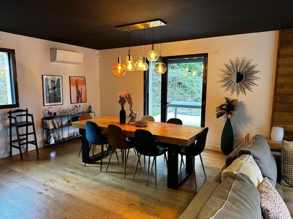 Agreable villa, piscine et spa sur les hauteur de guchan Villa in Saint-Lary-Soulan