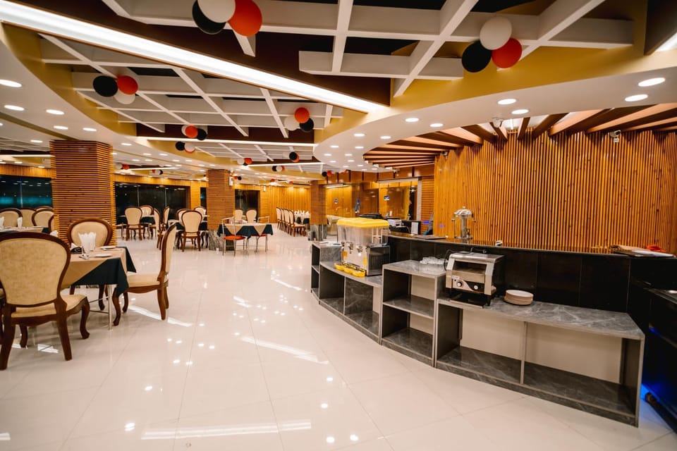 Restaurant/places to eat