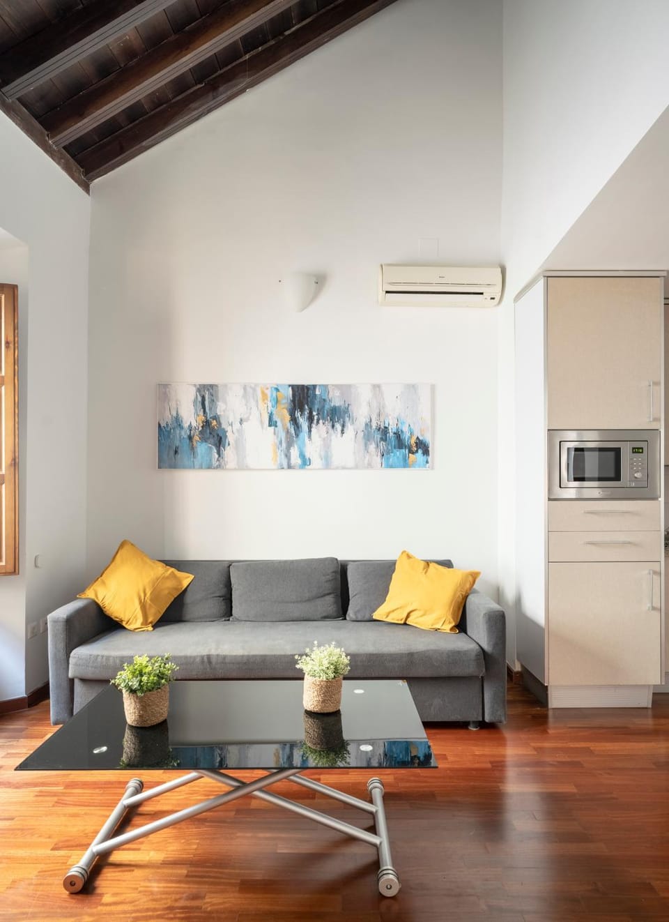 EnjoyGranada Derecho Homes Apartment in Granada