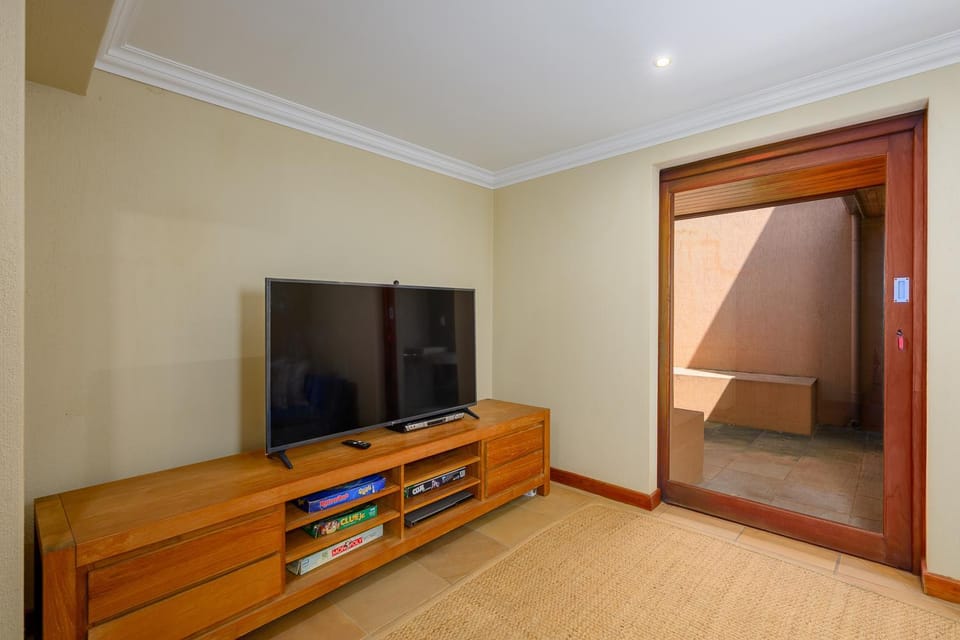 TV and multimedia, air conditioner
