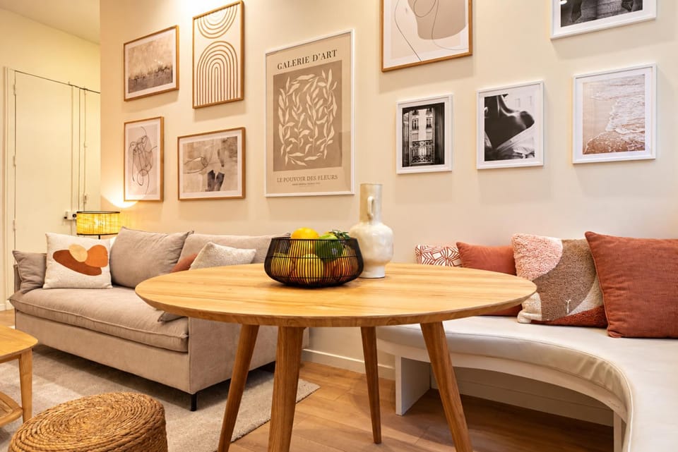Superb flat in Champs Elysées Apartment in Paris