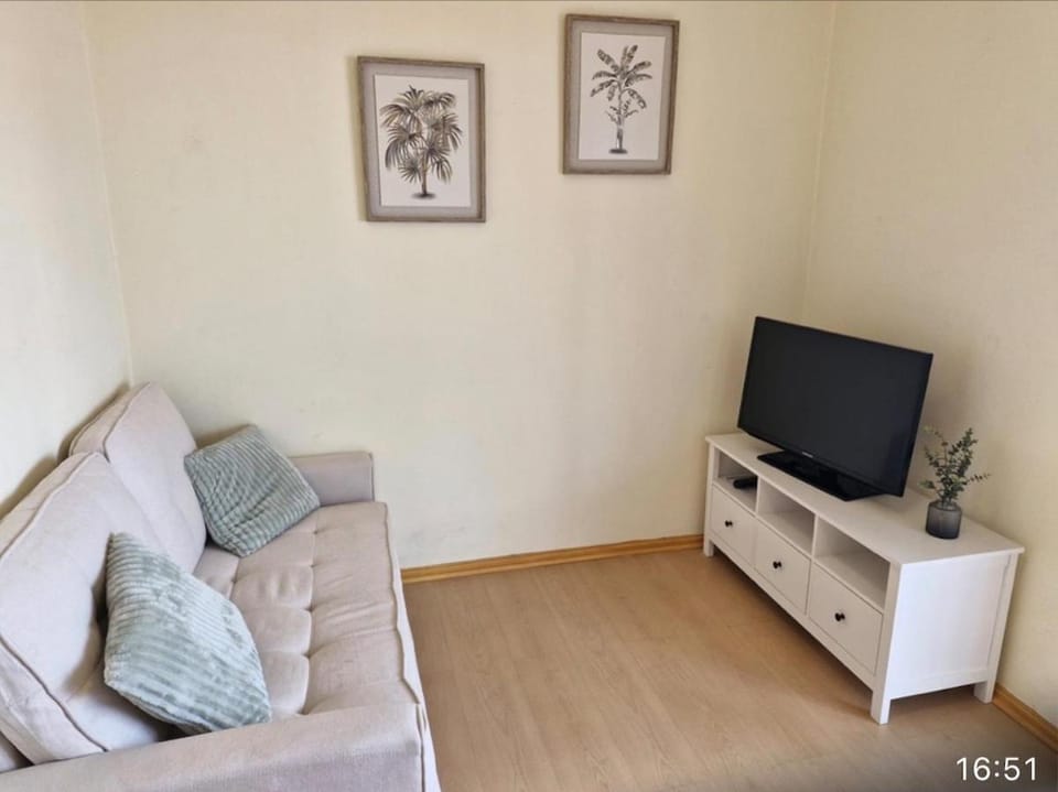 Villa House Center Apartment in Vila Praia de Ancora