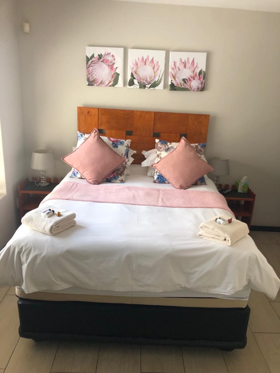 Riekert's Self-Catering Apartment Bed and Breakfast in Namibia