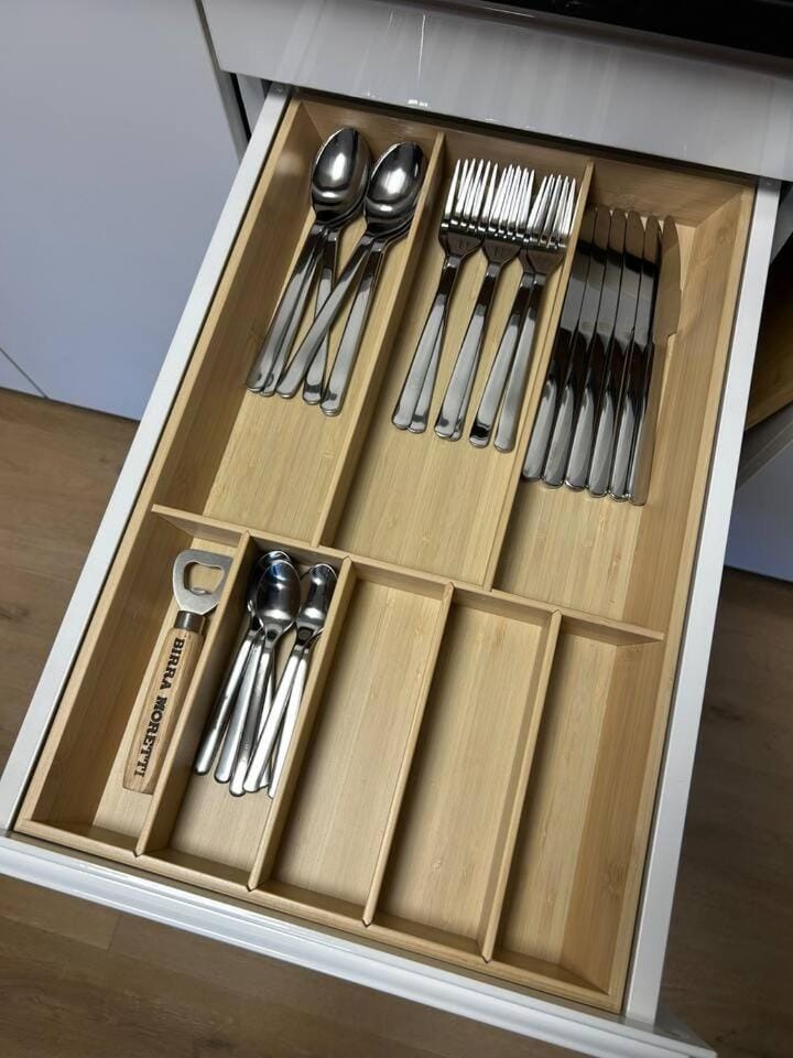 Kitchen or kitchenette, kitchen