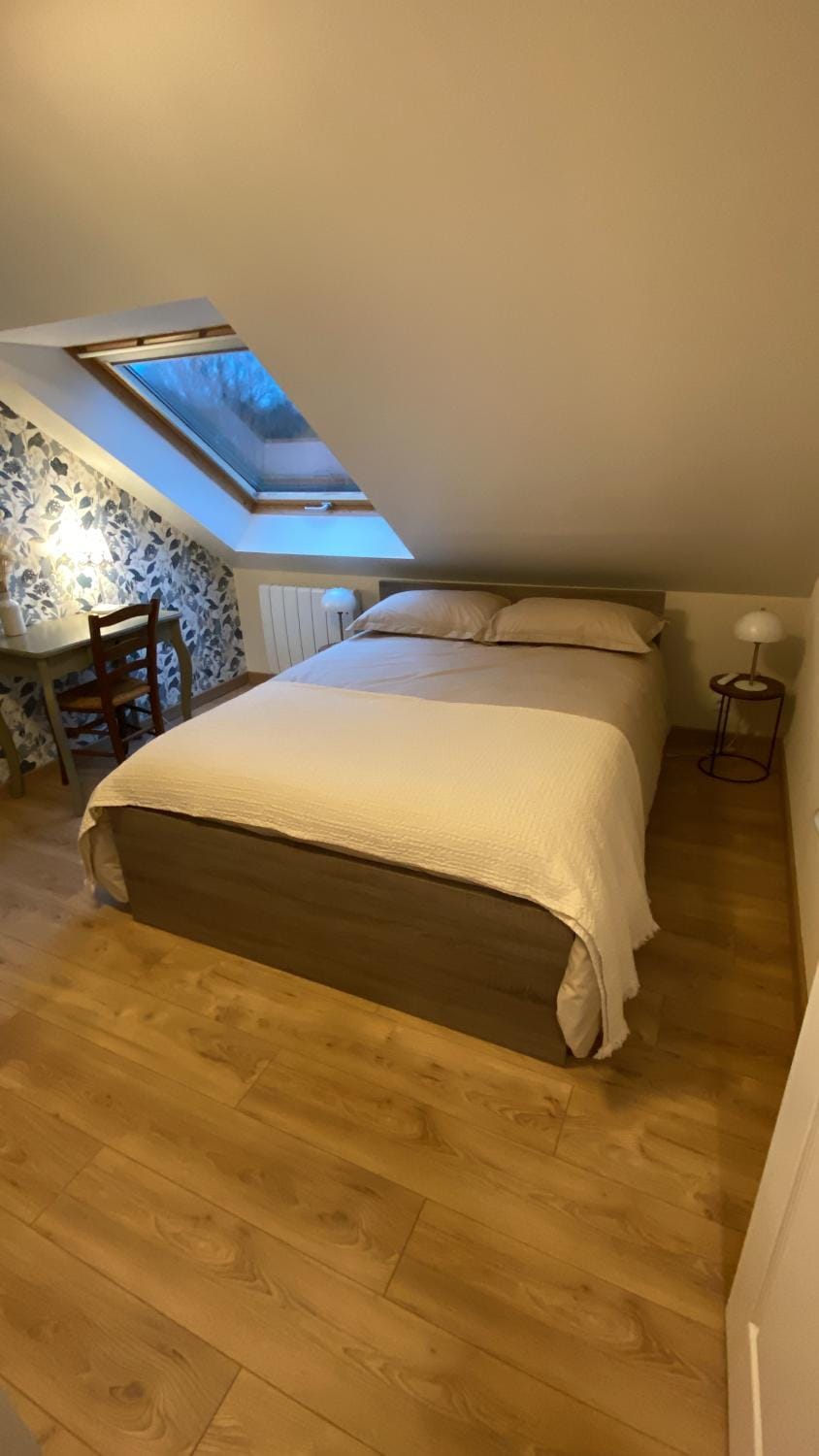 Chambres d'hôtes de l'Eau dit Sée Bed and Breakfast in Normandy