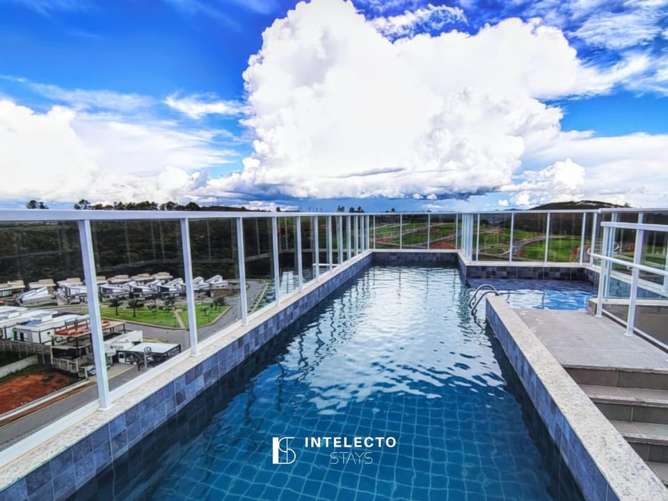 Day, Natural landscape, Pool view, Swimming pool