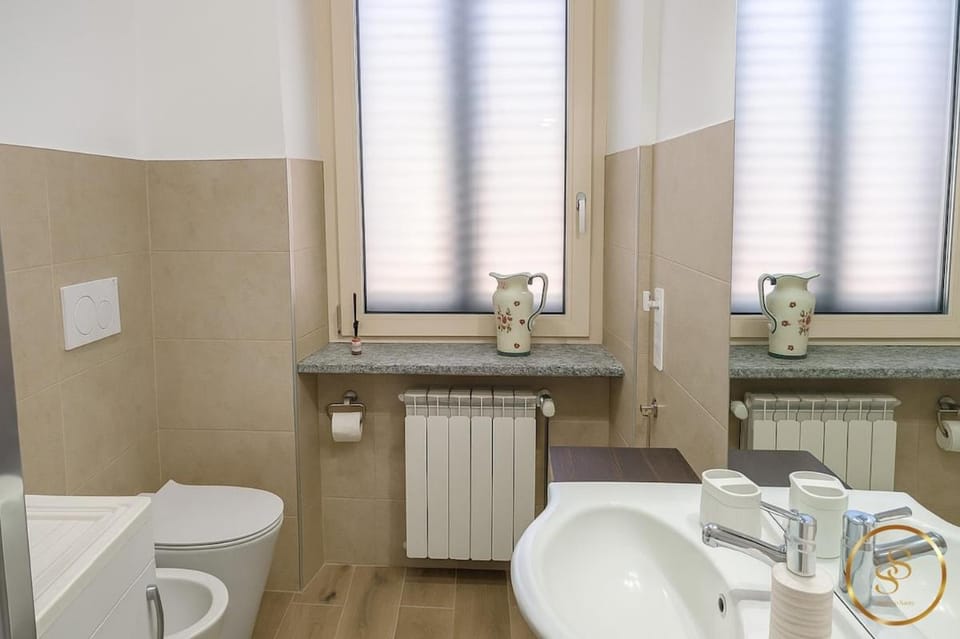 Crenna Malpensa Stay by RentMax, 10min from Malpensa Airport Apartment in Lombardy