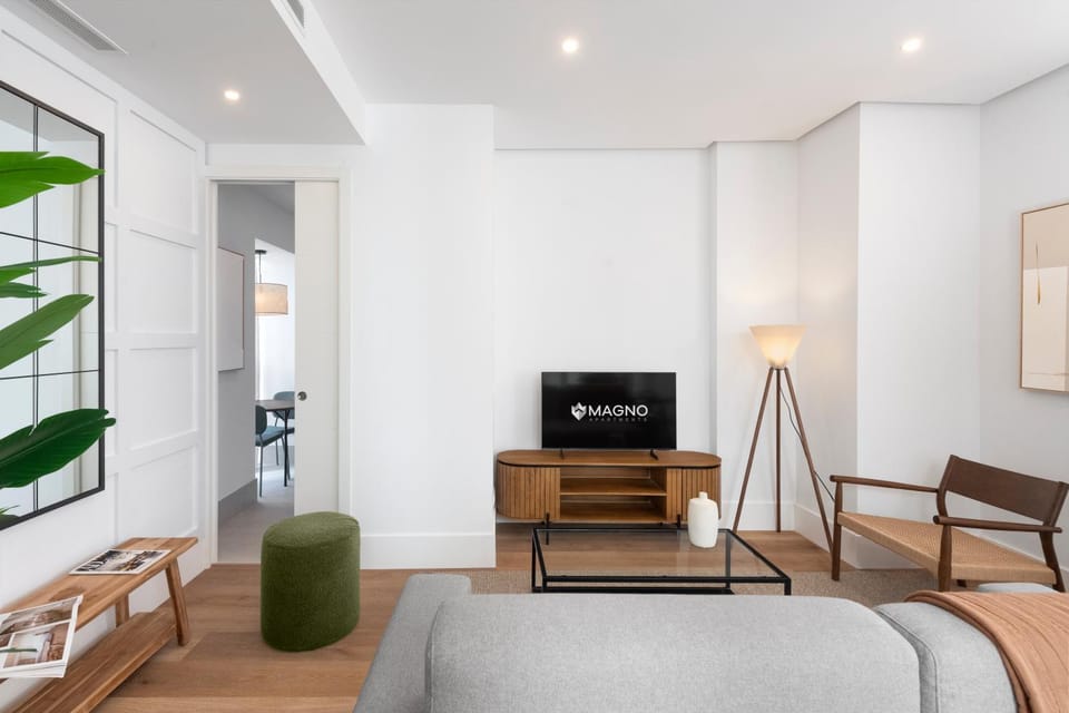 TV and multimedia, Living room, Seating area