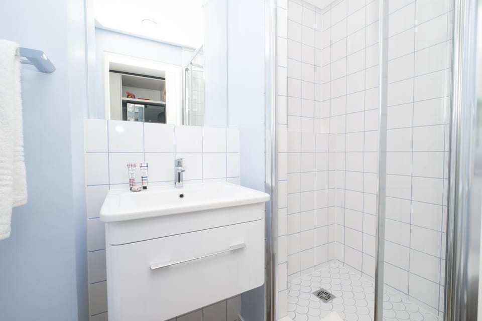 811 Zeeland Pier - Studio Near CTICC with Parking Apartment in Cape Town