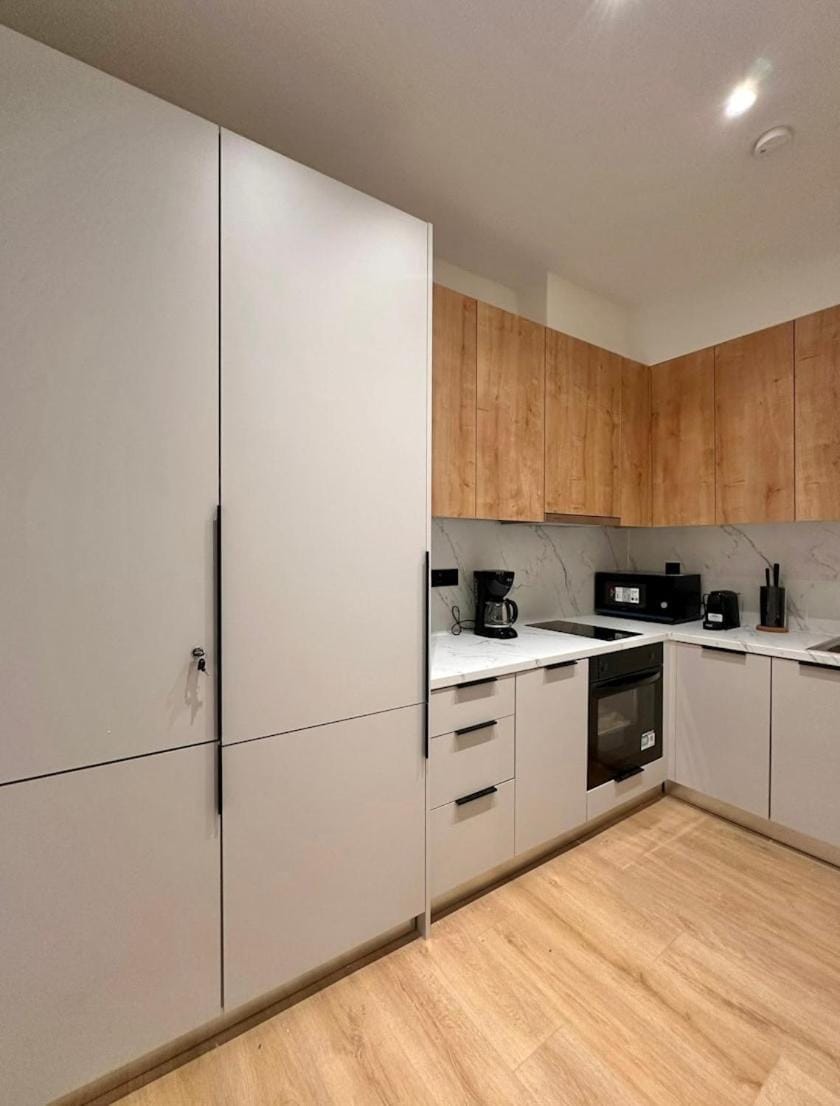 Ako234 2BR Metaxourgeio 4th Floor Near Metro Apartment in Athens