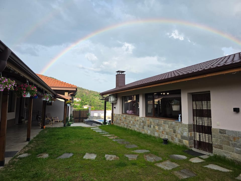 Алтъна Калофер Villa in Plovdiv Province
