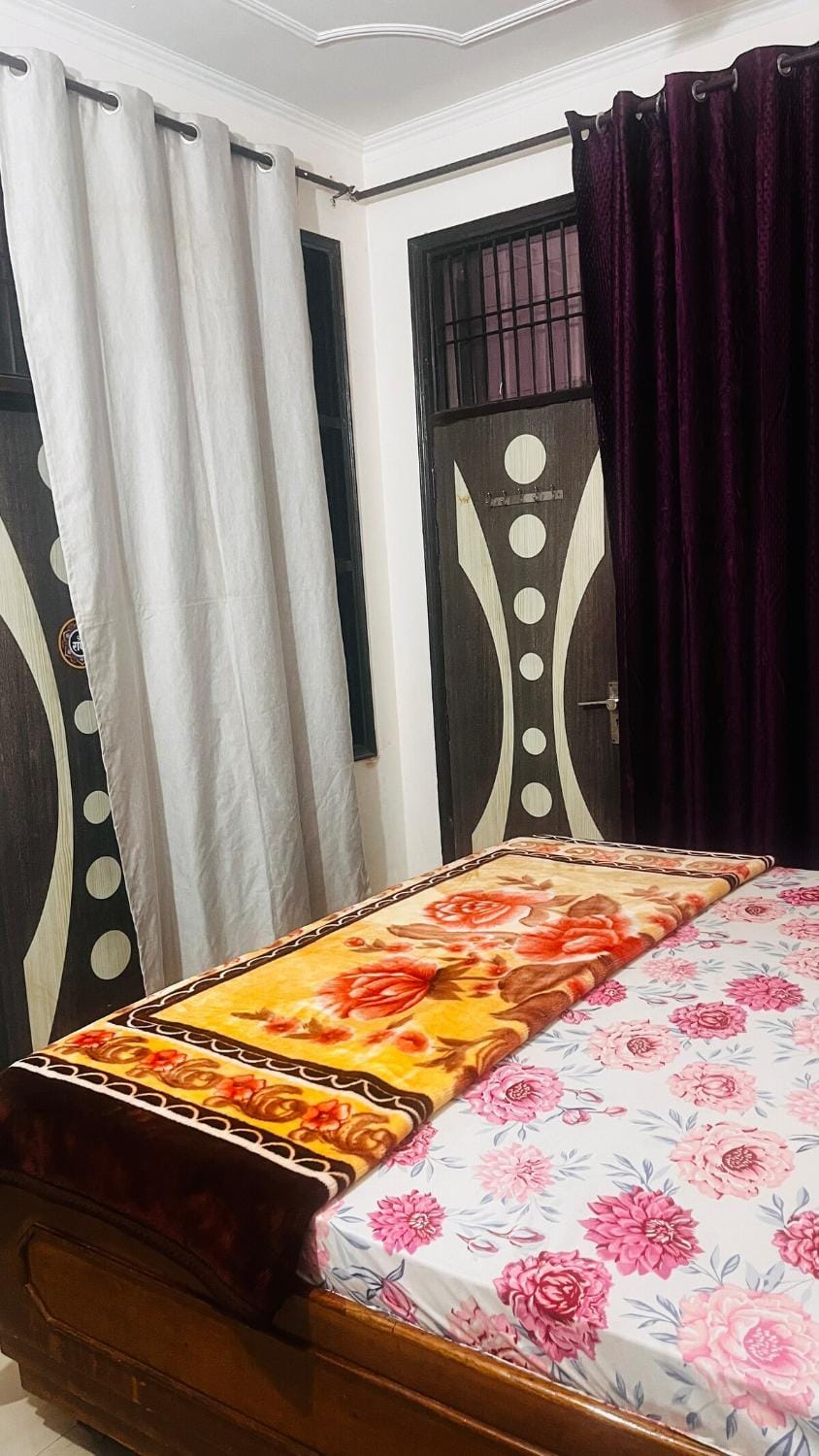 Radha Nivas Villa in Uttar Pradesh