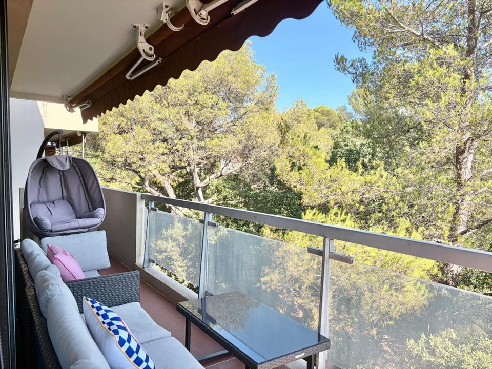 Natural landscape, View (from property/room), Balcony/Terrace, Garden view