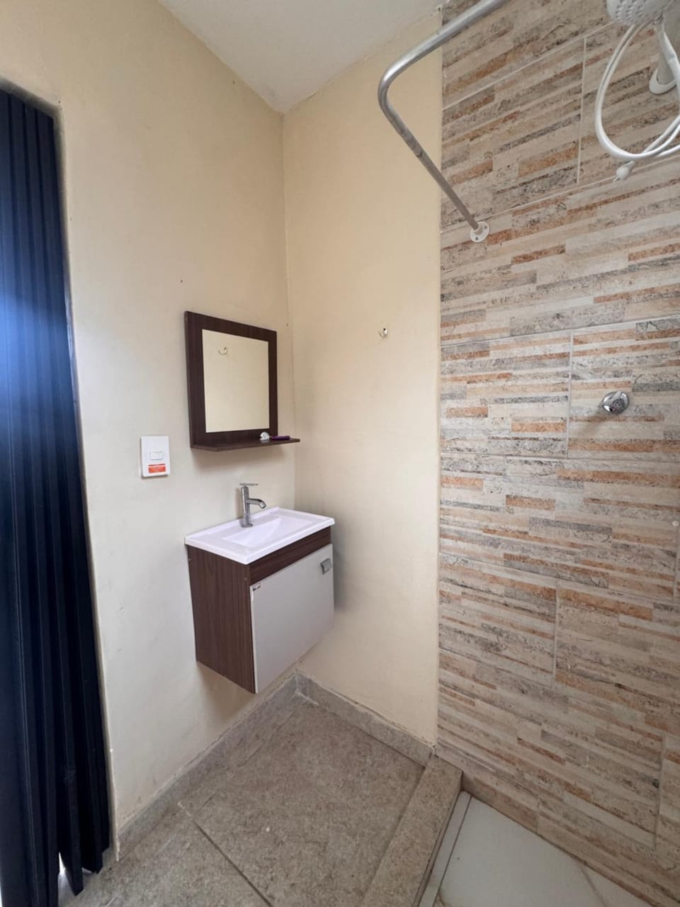 Quarto mobiliado com banheiro Santa Teresa Vacation rental in Santa Teresa