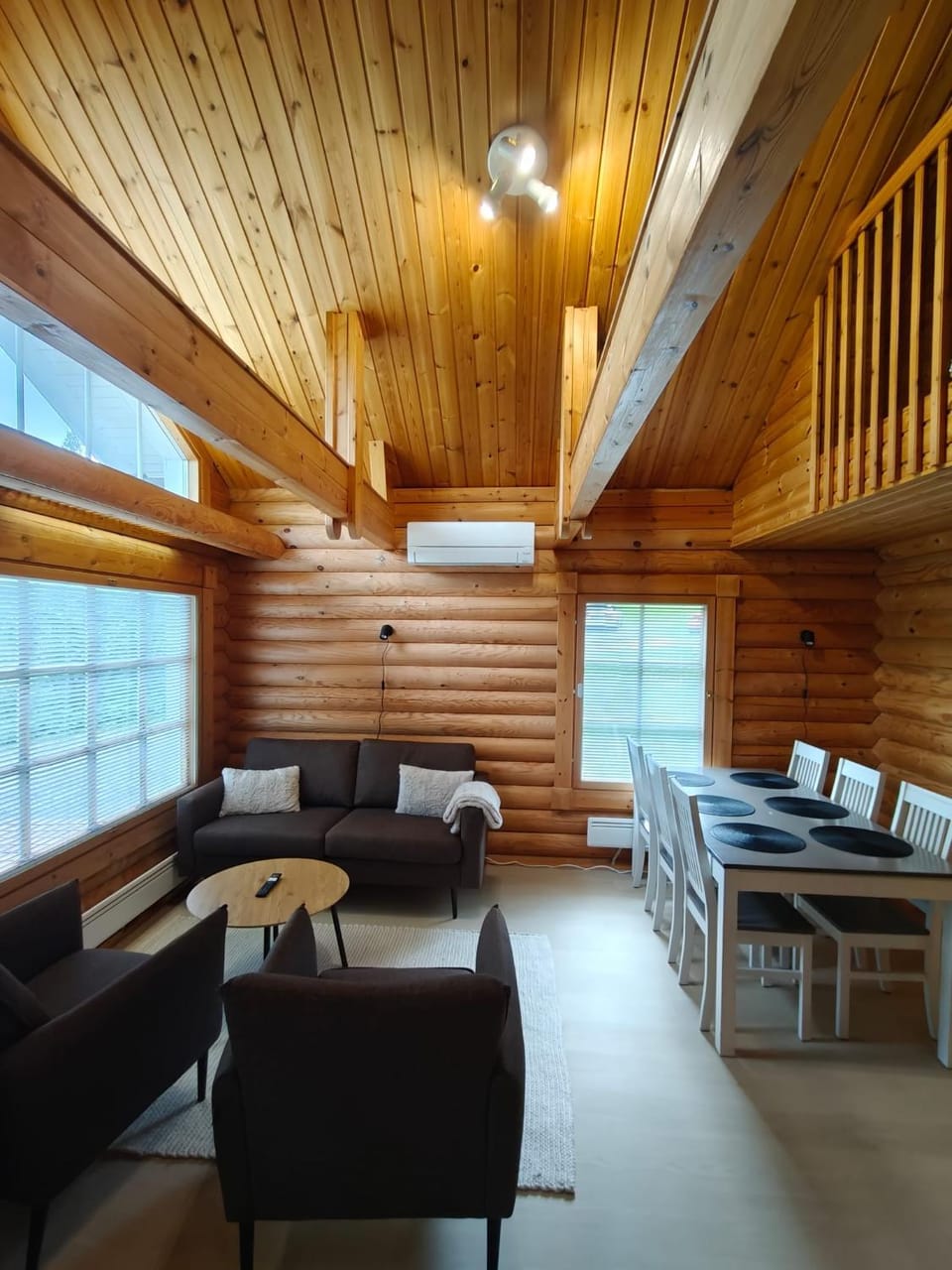 Living room, Seating area, Dining area