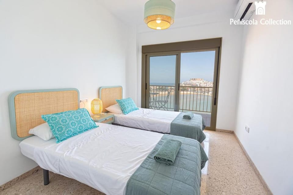Bed, View (from property/room), Bedroom