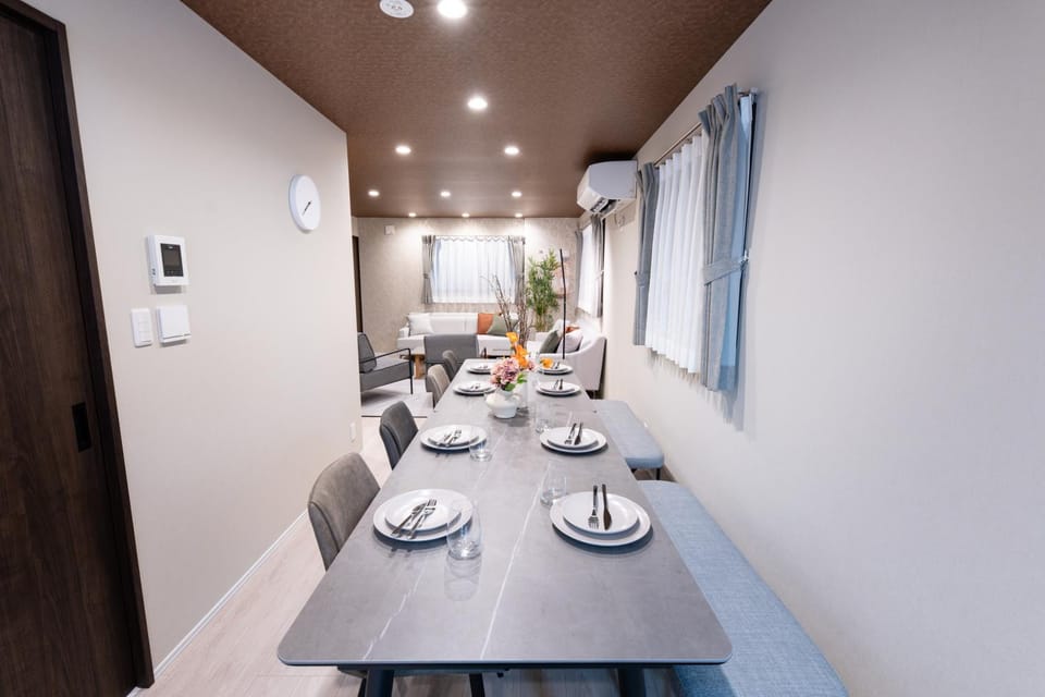 Living room, Dining area