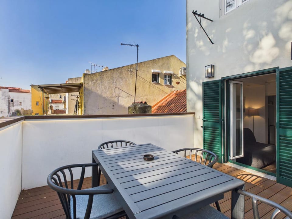 Charming 1BR w/ Terrace in Alfama | By Airnest Apartment in Lisbon