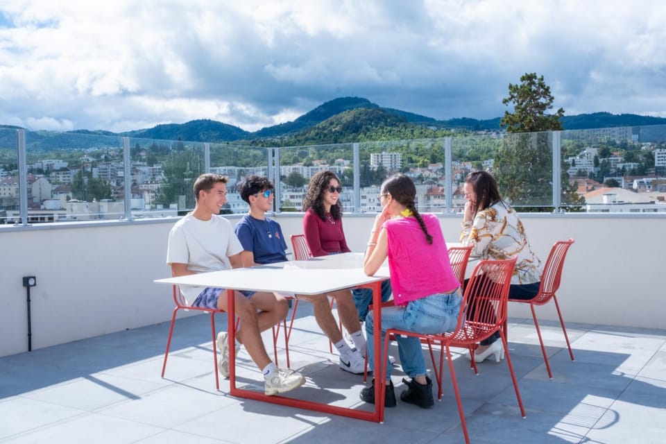Balcony/Terrace, Mountain view