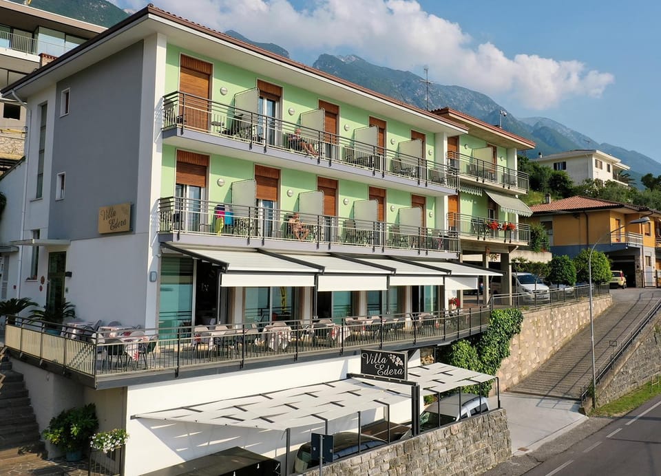 Property building, Street view