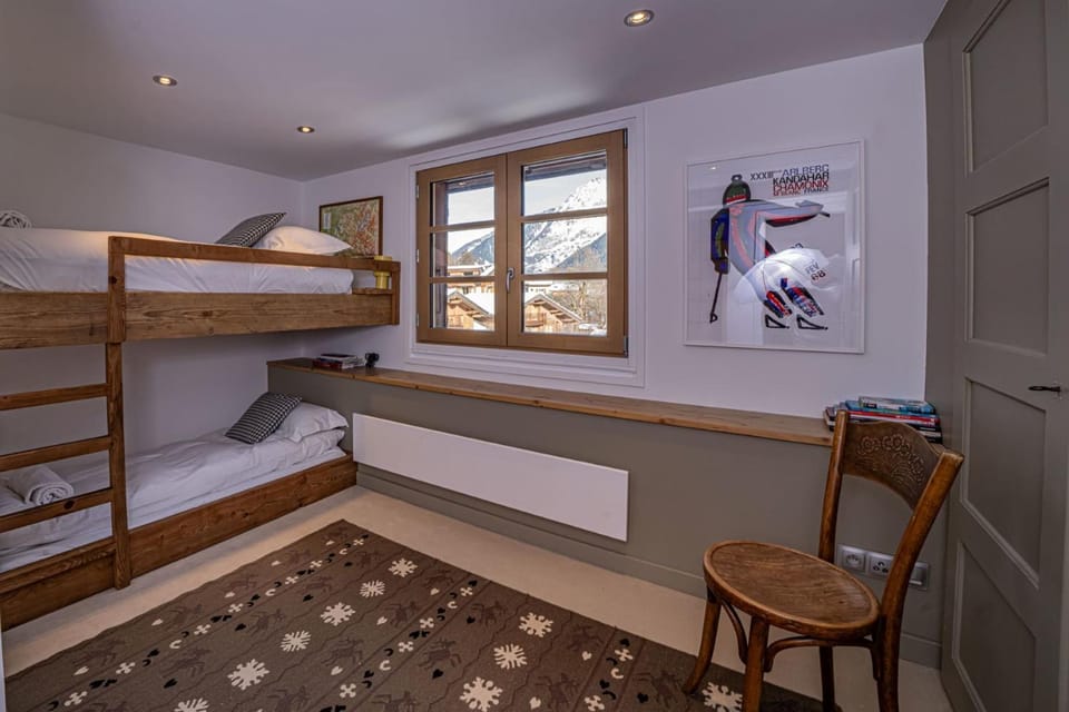 Toits des Pècles Stylish Alpine Loft with Mont Blanc Views Apartment in Chamonix