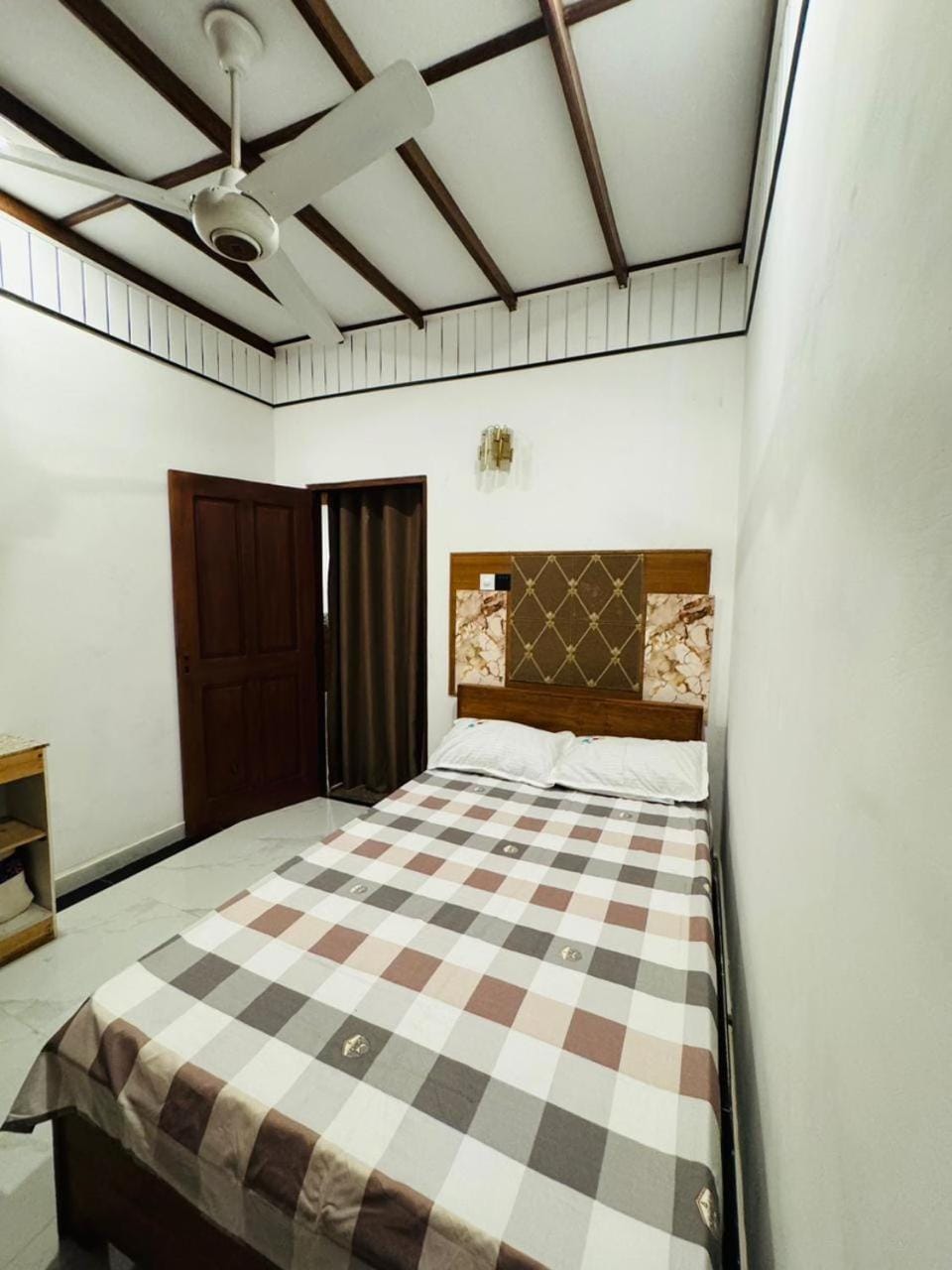 Shobas Holiday Home Bed and Breakfast in Dambulla