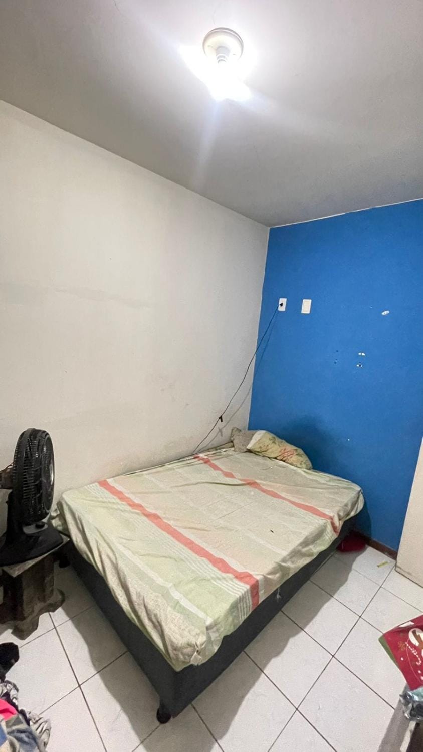 apartamento bastante ventilado e proximo a praia, shopping, estação de transporte Apartment in Salvador