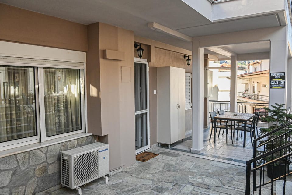 View (from property/room), Balcony/Terrace