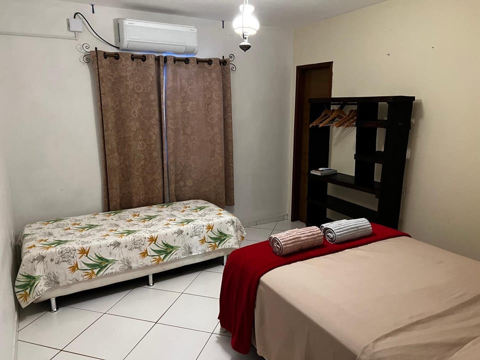 Casa Roxa - Entre a Mata e o Centro Apartment in State of Bahia