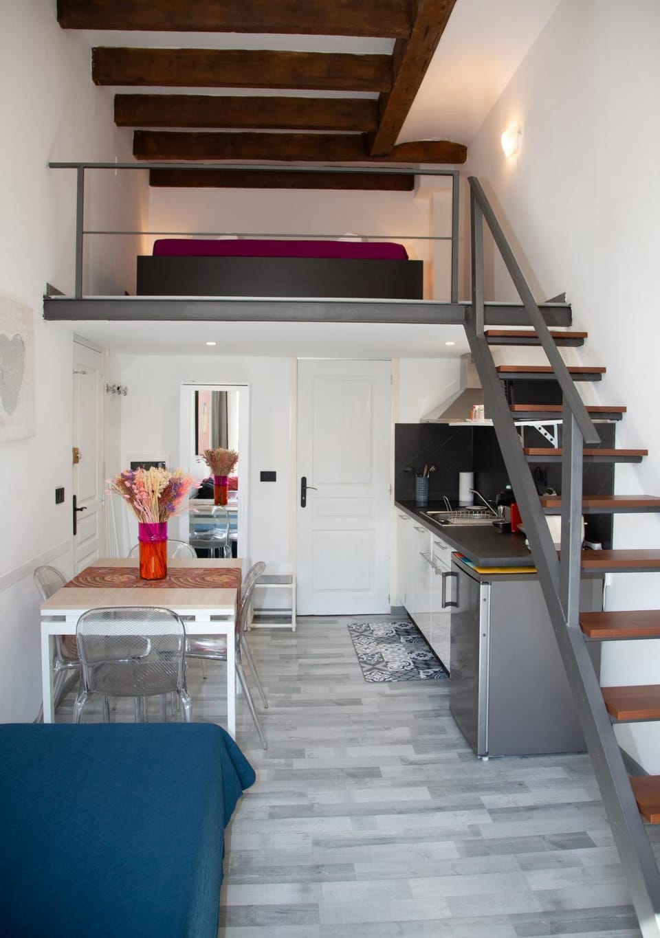Sweet Holiday Apartment in Cannes