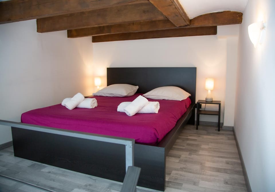 Sweet Holiday Apartment in Cannes