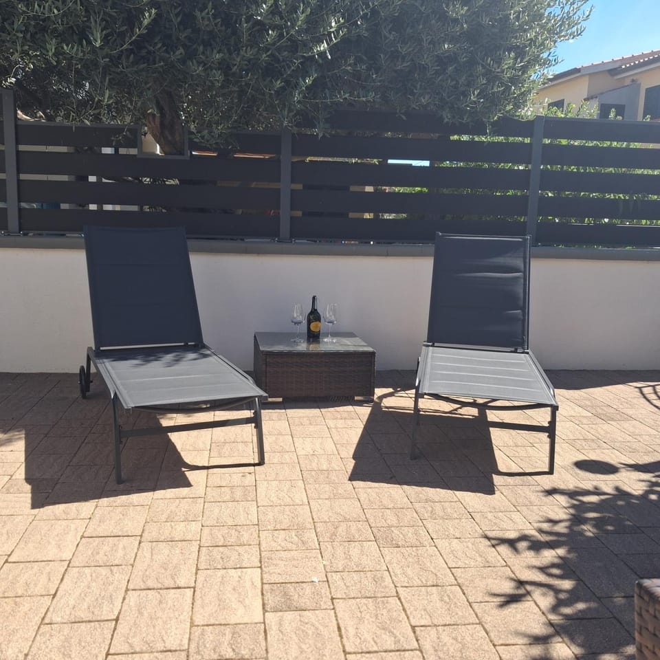 Patio, Day, View (from property/room), Balcony/Terrace, sunbed