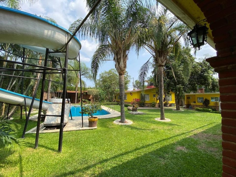 Quinta Privada 24p Alberca, Tobogán y Jacuzzi Villa in Oaxtepec