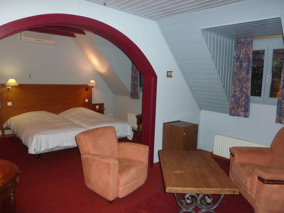 Seating area, Bedroom