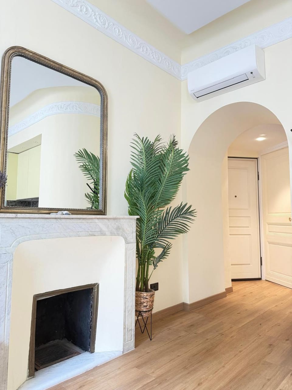 fireplace, air conditioner