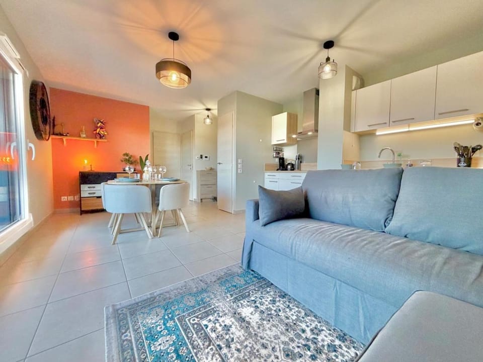 Appartement, terrasse, proche frontière Apartment in Canton of Geneva