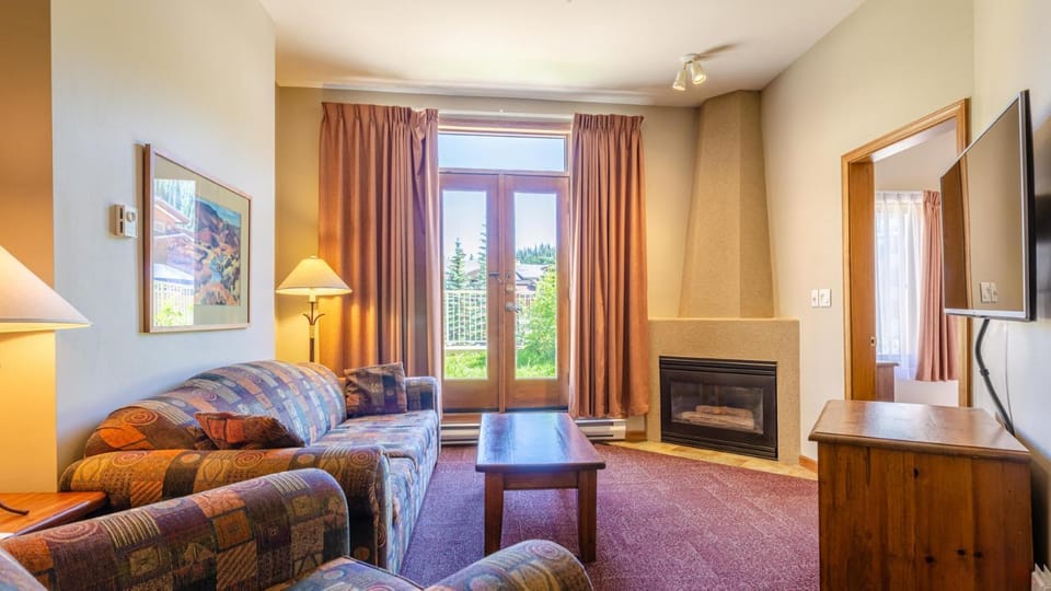 Cahilty #110 home House in British Columbia
