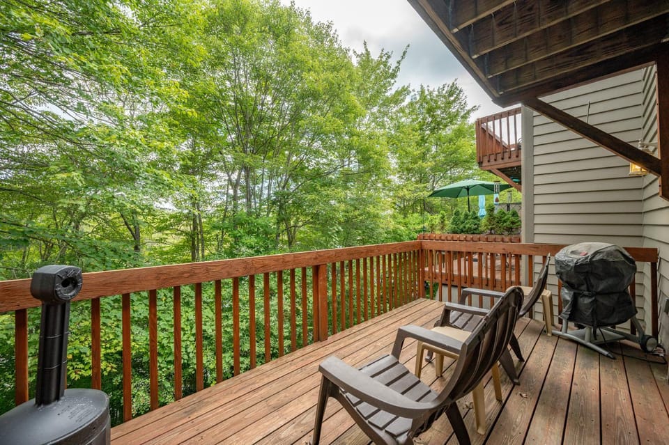 Deep Creek Village #34 by Railey Vacations House in McHenry