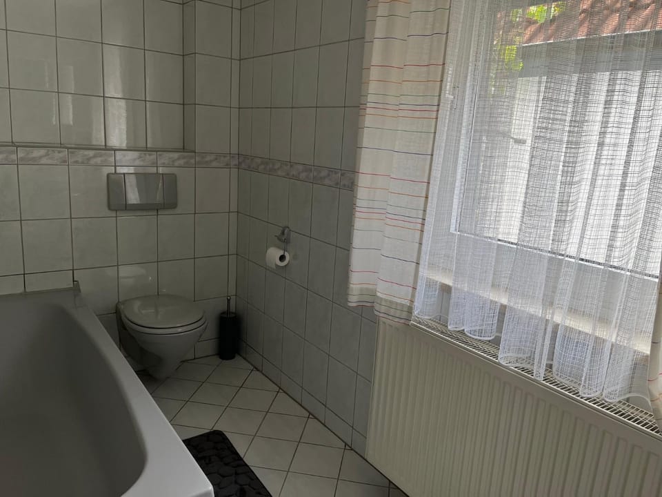 Toilet, Bathroom, Bath