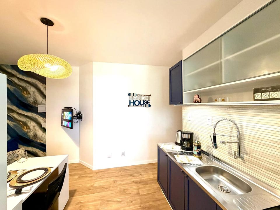 Coffee/tea facilities, Kitchen or kitchenette