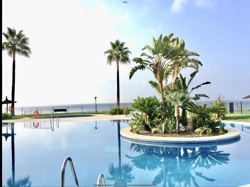 Sea view, Swimming pool