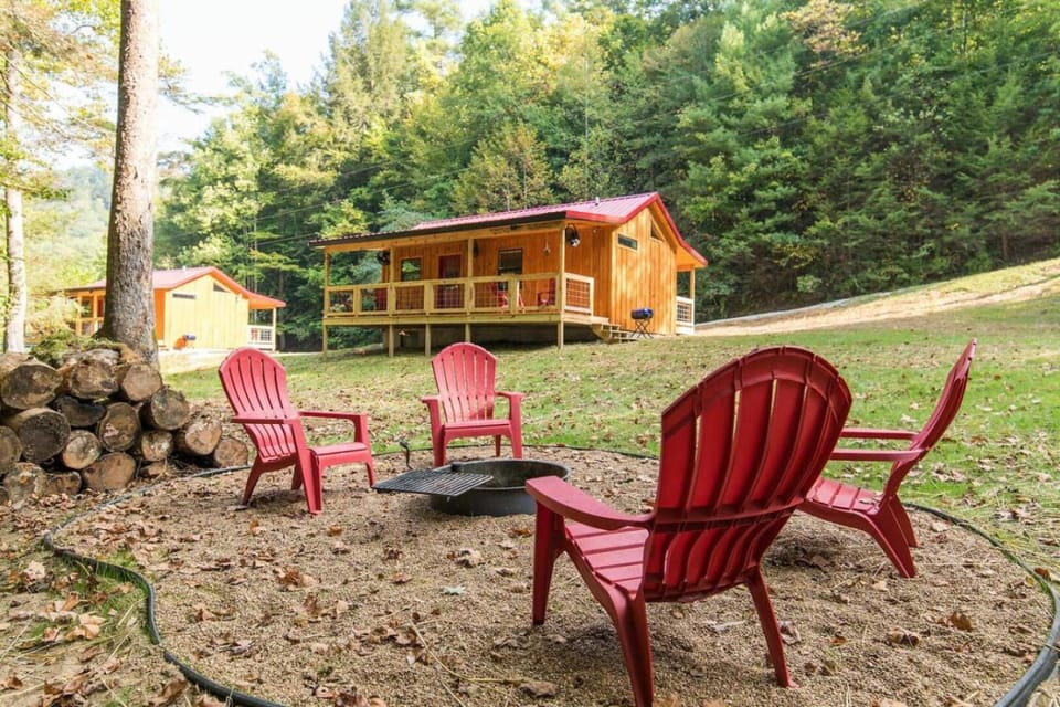 Creeksong- Firepit, WiFi, Creek View, Hiking House in Kentucky