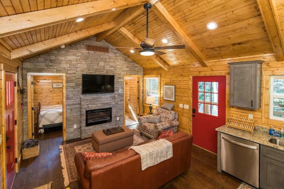 Creeksong- Firepit, WiFi, Creek View, Hiking House in Kentucky