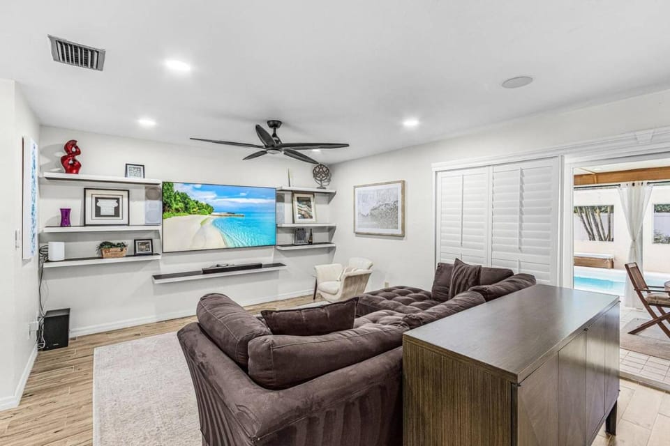TV and multimedia, Living room