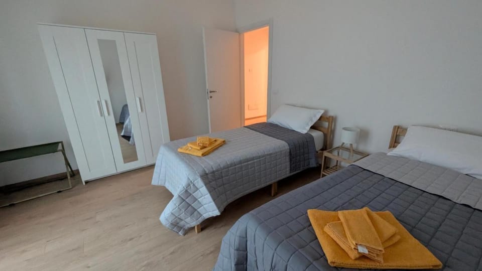 Property building, Living room, Bedroom