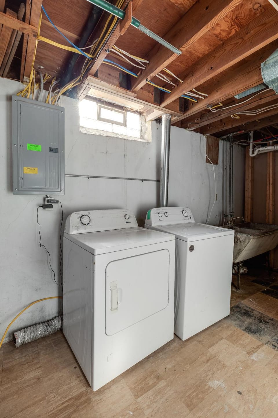 laundry, washing machine, dryer