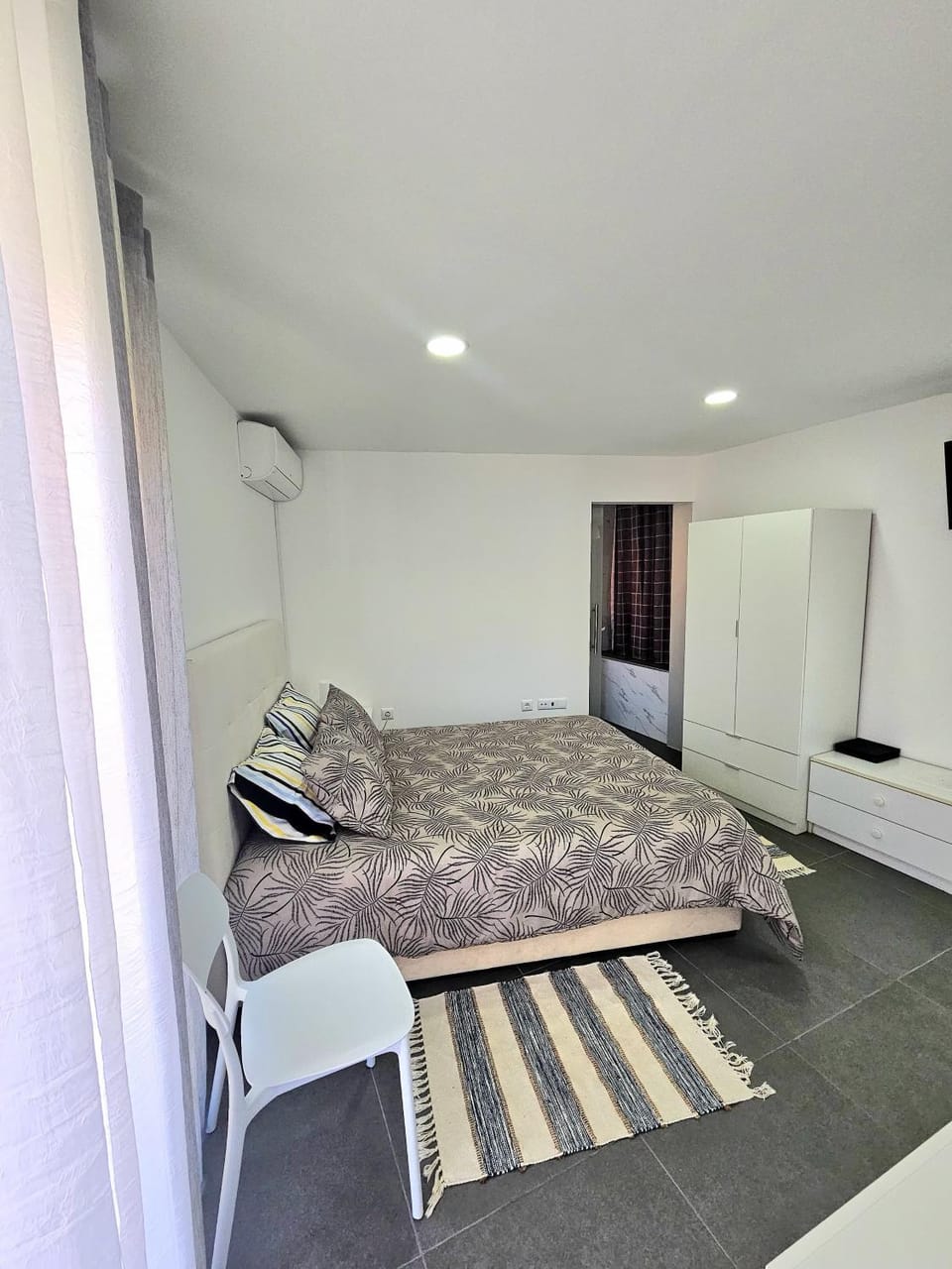 Bed, Bedroom, wardrobe