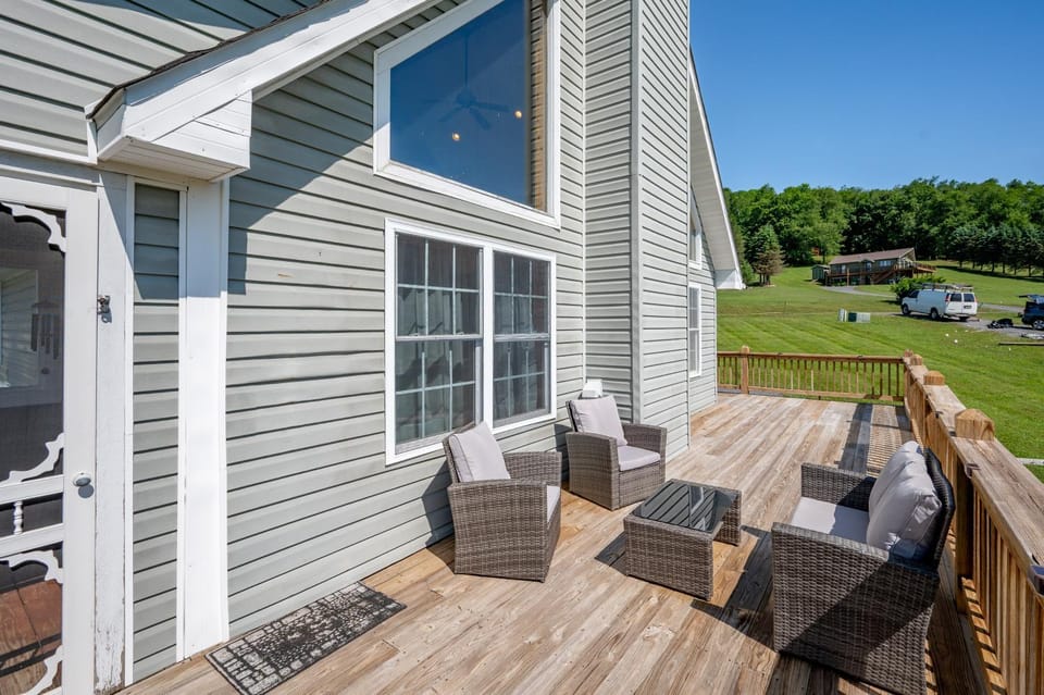 Meadow Ridge House in Deep Creek Lake