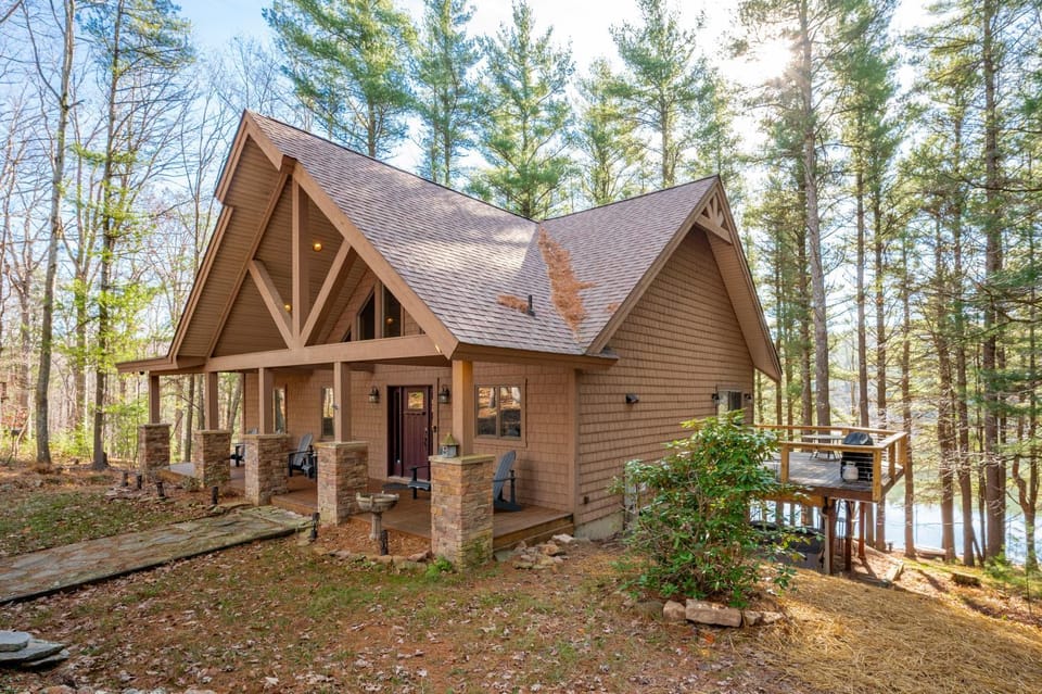 Peaceful Easy Feelin by Railey Vacations House in Deep Creek Lake